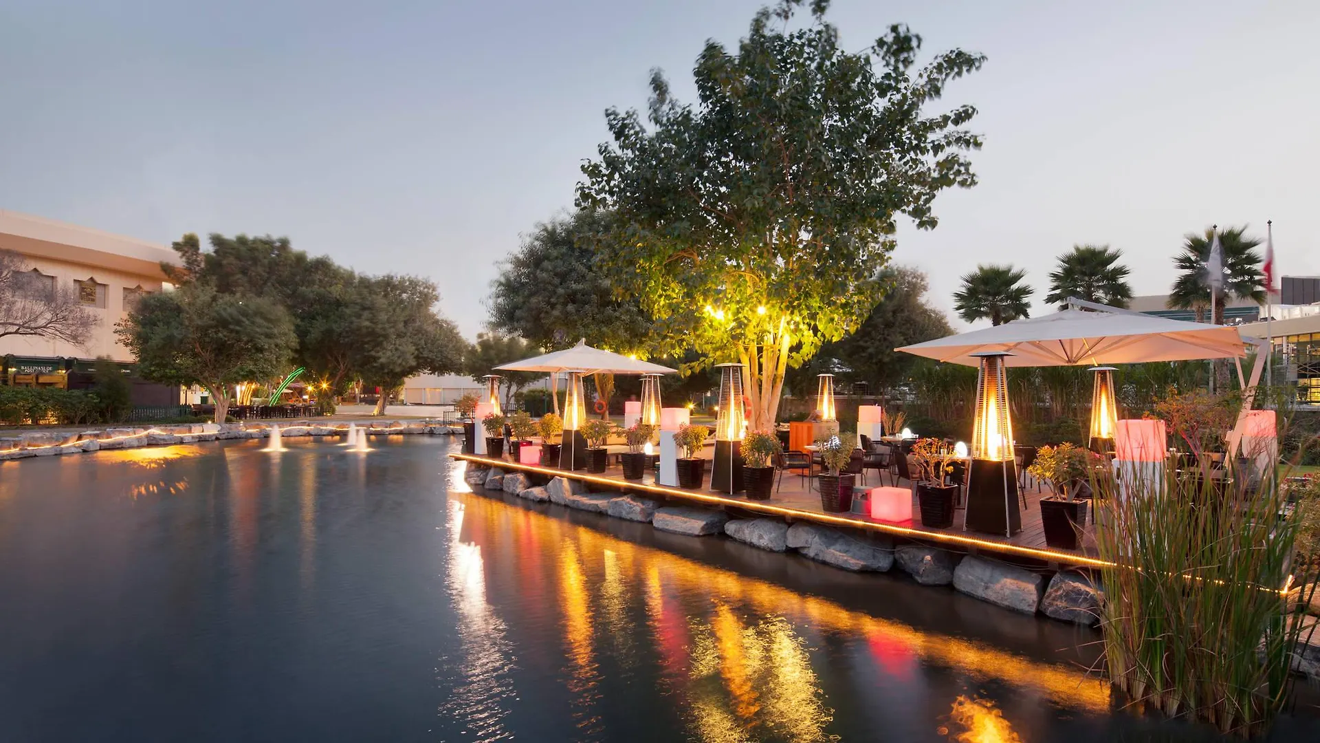 Otel Jumeirah Creekside Dubai
